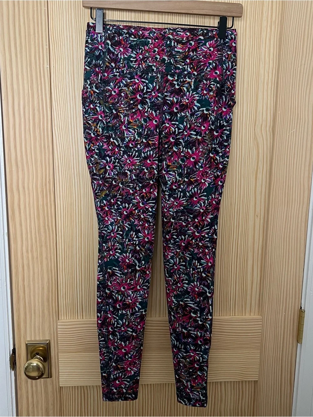 LULULEMON- Swift Speed High-Rise Tight 28